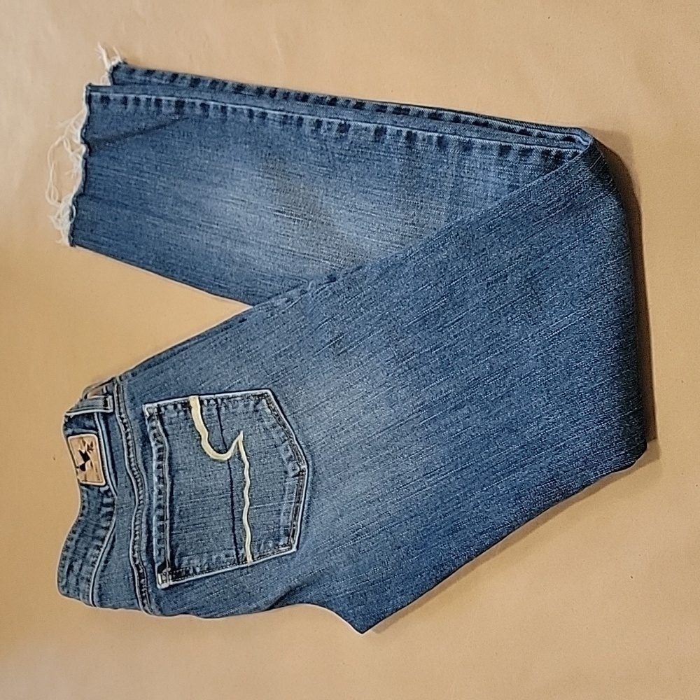 American Eagle Size 2 Long Skinny Stretch Med-Dark Wash Destroyed Jeans